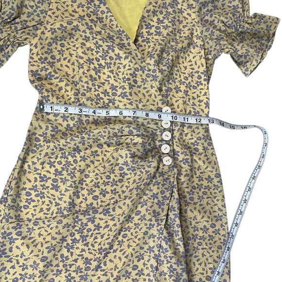 Seven Wonders Yellow Blue Floral Wrap Dress Sz 2 Slit On The Leg Button Closure - Picture 15 of 15